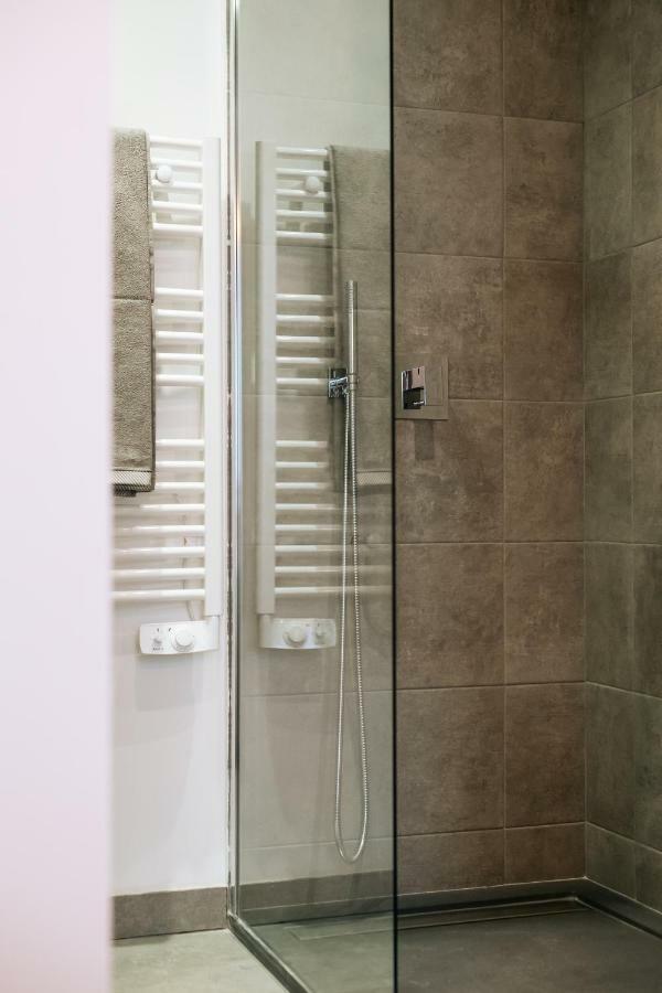 SMARTBNB - Appartement 2 chambres - Luxe - Carré d'or - Plage Nizza Esterno foto