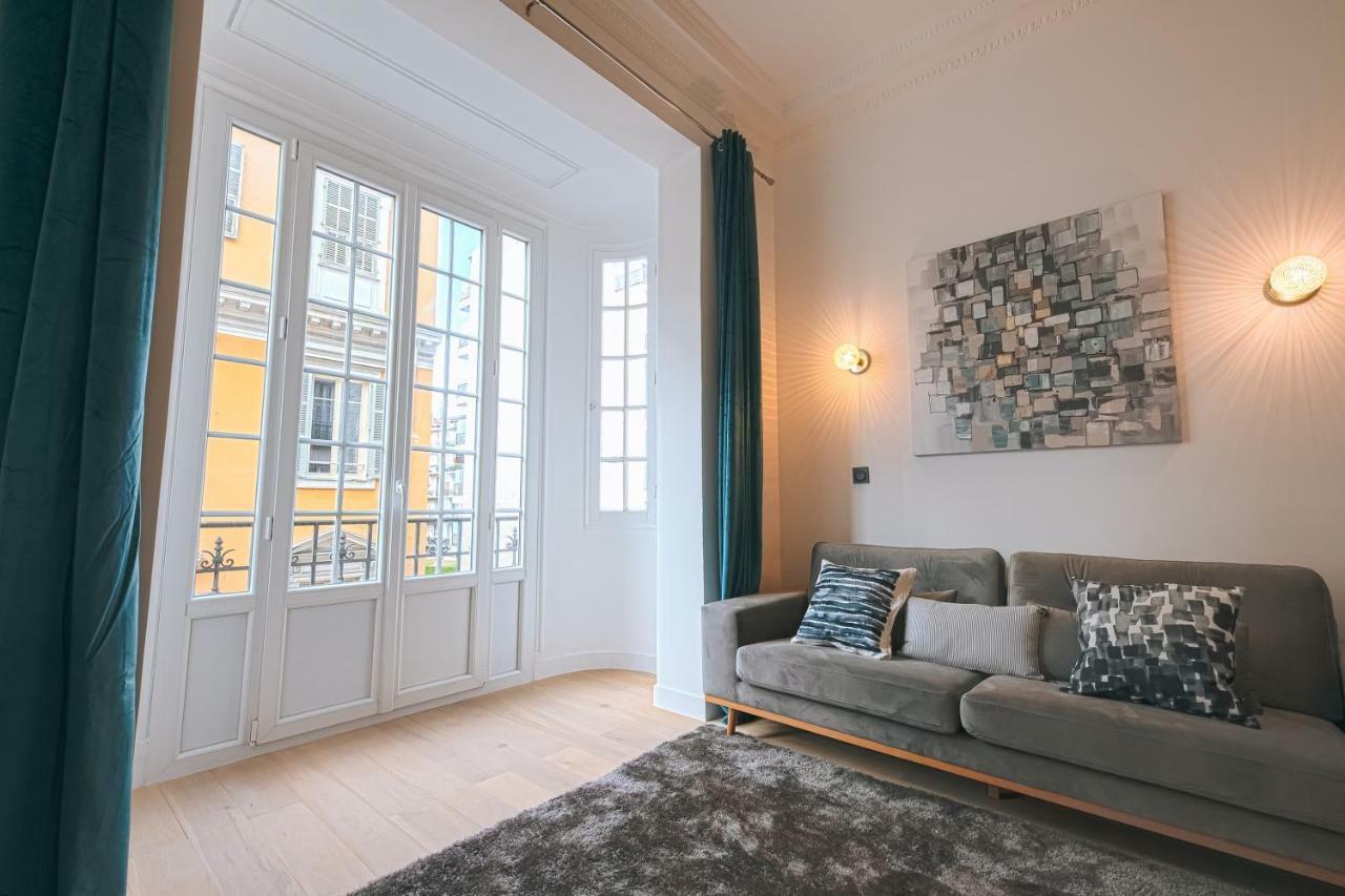 SMARTBNB - Appartement 2 chambres - Luxe - Carré d'or - Plage Nizza Esterno foto